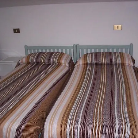Apartament Cond Girasole *
